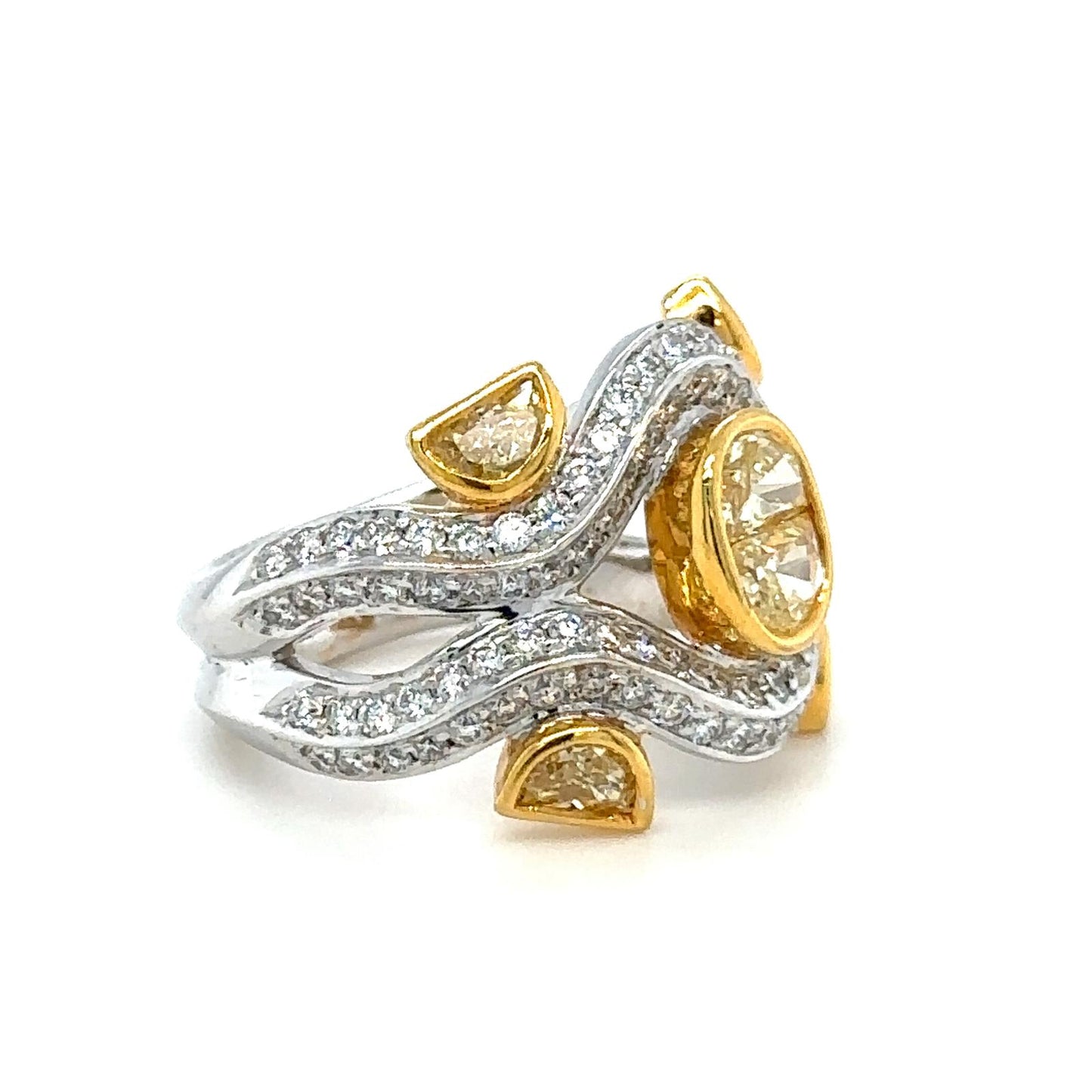 Majestic Ring