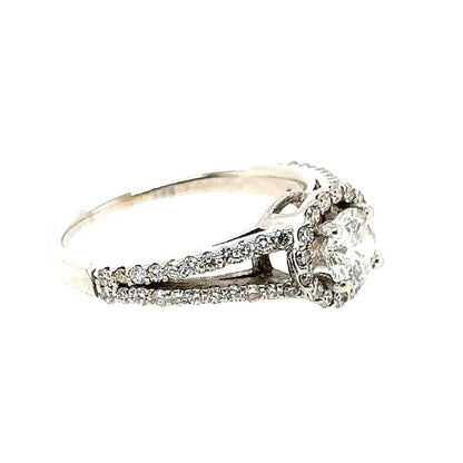 Gleaming Opulence Solitaire
