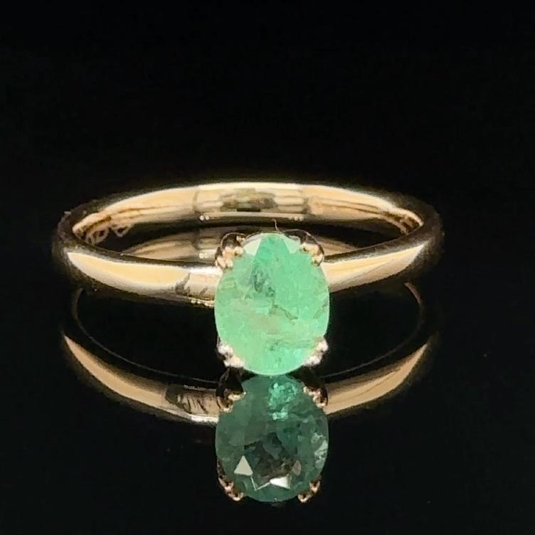 Emerald Elegance Ring