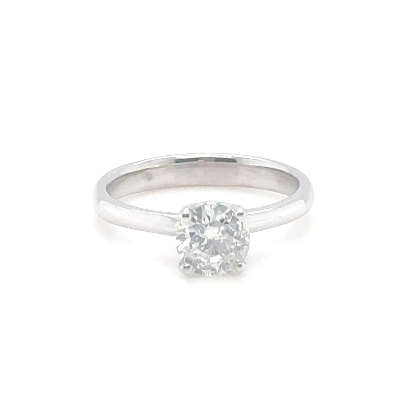 Pure Elegance Diamond Ring